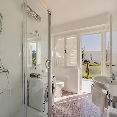 Apartman Croatia Trogir, 4 Rooms, Pool 4km