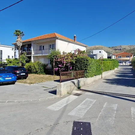 Croatia Trogir, 4 Rooms, Pool 4km Apartment Trogir